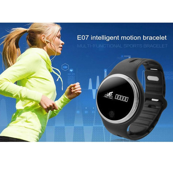 New Bluetooth Smart Band with IP67 Water-Resistant Swimming Pedometer Sport Fitness Tracker & Anti-Lost Indicator.